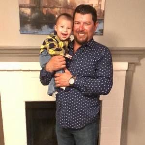 Meet your Posher, Javier